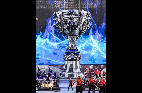 LPL今日首发：ZooM、Doinb迎来新东家春季赛首战