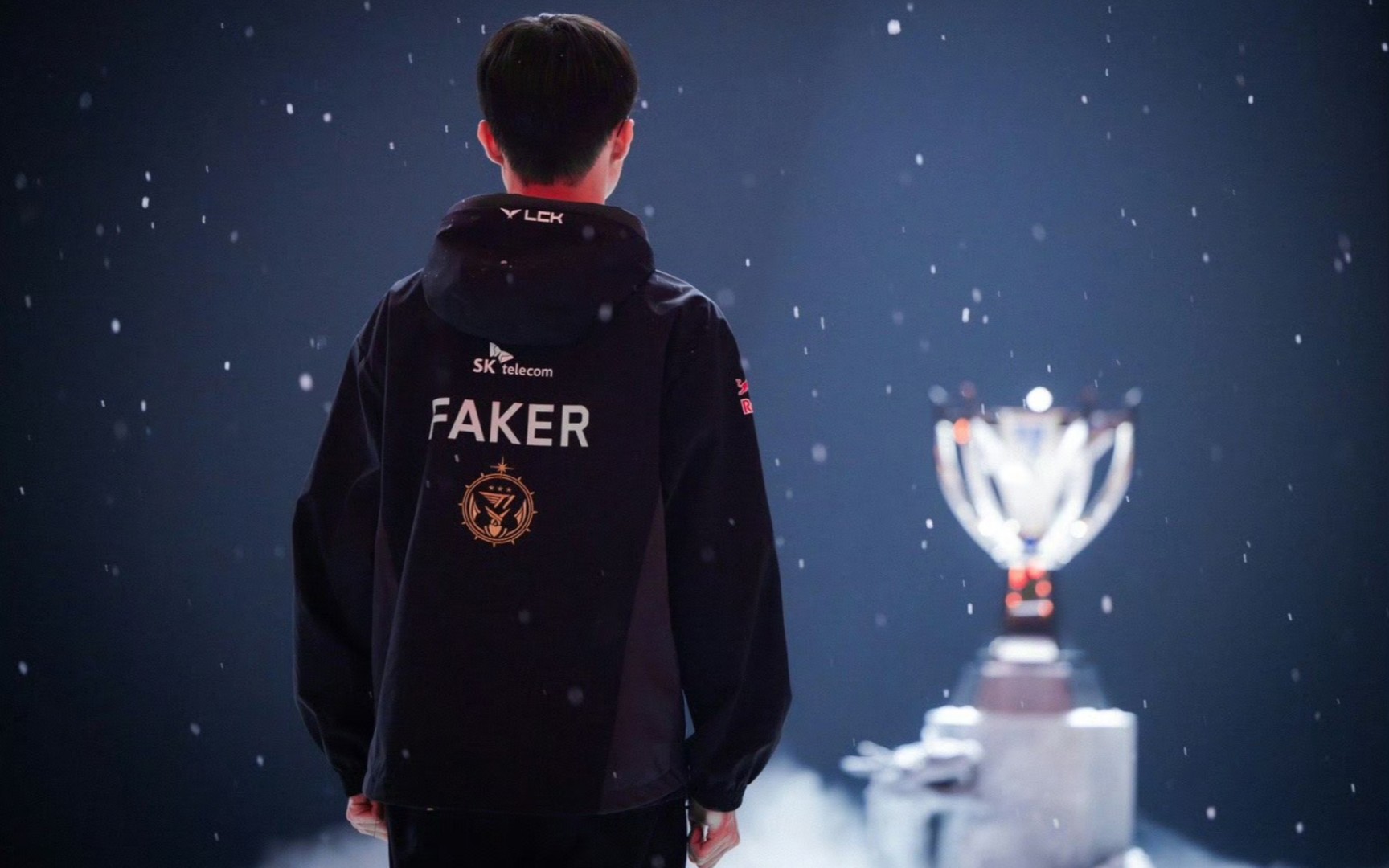 YEKINDAR 谈论 London 开放目标：我们希望尽可能在大型场馆中比赛