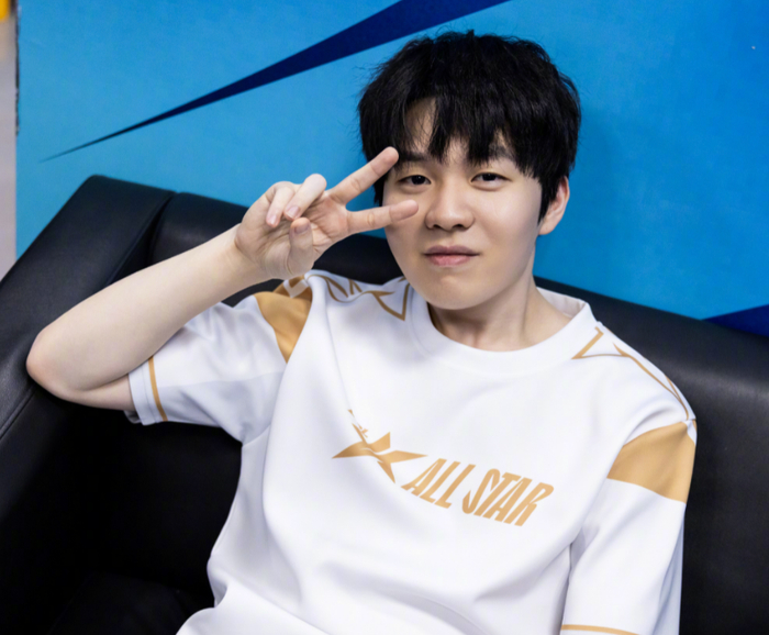 Riot Games 发布 VALORANT 五周年纪念商品