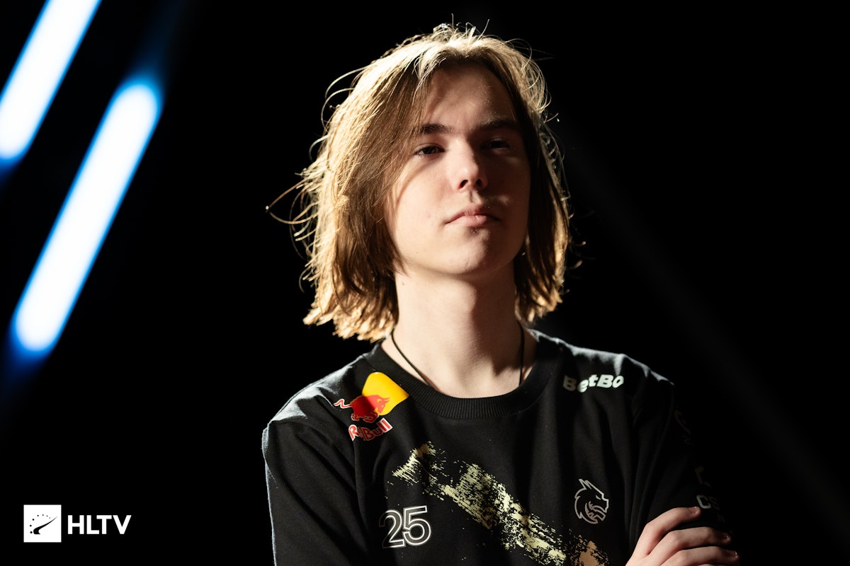 雄狮直上云霄，KPL秋季赛首支晋级季后赛队伍诞生